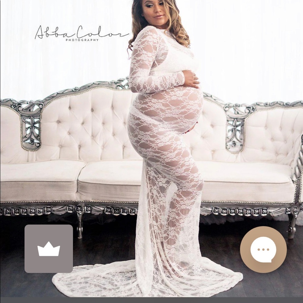Long sleeve lace maternity shoot gown